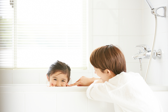 ホームズ 浴室の追焚機能を徹底解説 工事不要の追焚 保温アイテムも紹介 住まいのお役立ち情報