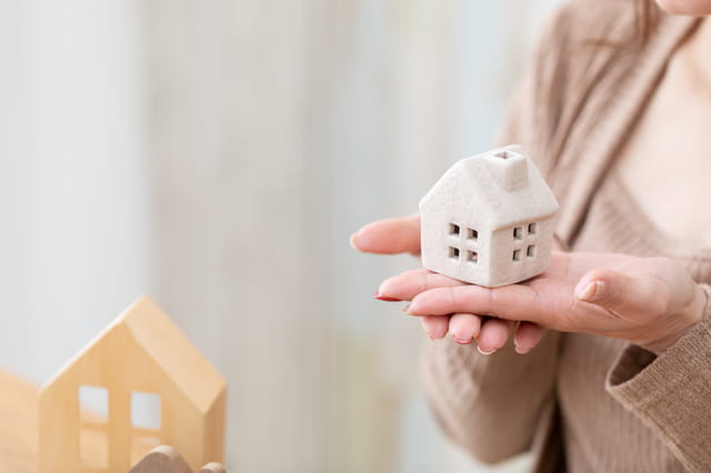 ホームズ 家を買うときの相談先は 費用や注意点について紹介 住まいのお役立ち情報