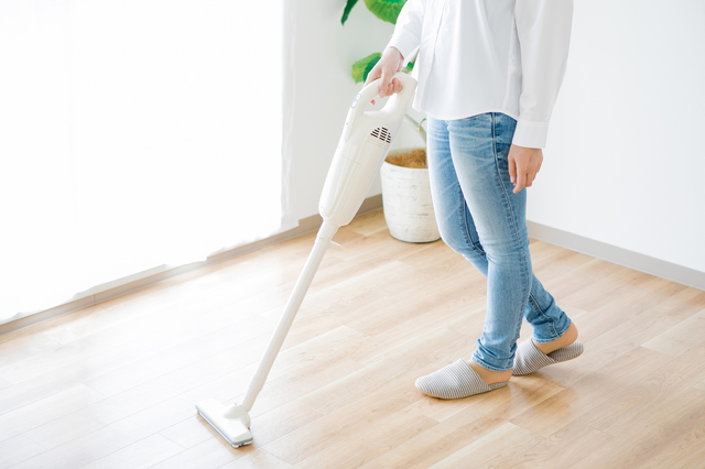 ホームズ 風水を一人暮らしの部屋に取り入れる方法は 家具の配置や運気アップのコツを紹介 住まいのお役立ち情報 ホームズ 風水を一人暮らしの部屋に取り入れる方法は 家具の配置や運気アップのコツを紹介 住まいのお役立ち情報