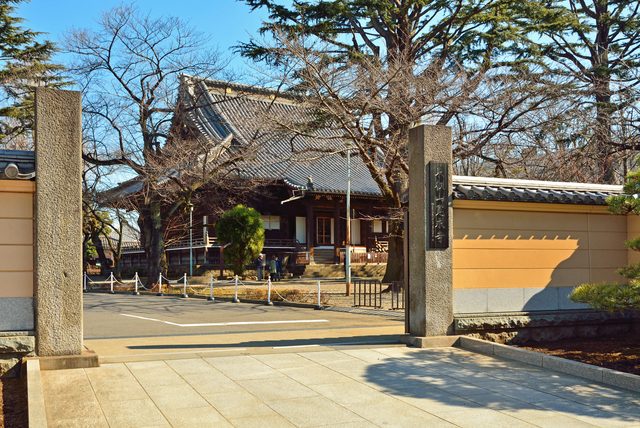 寛永寺など歴史ある建物も