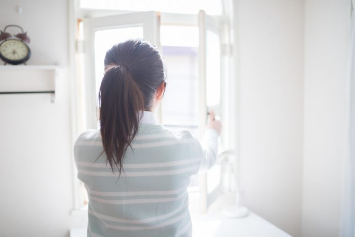 ホームズ 正しい換気の方法とは 通気口と窓の関係を知って効率よく換気しよう 住まいのお役立ち情報